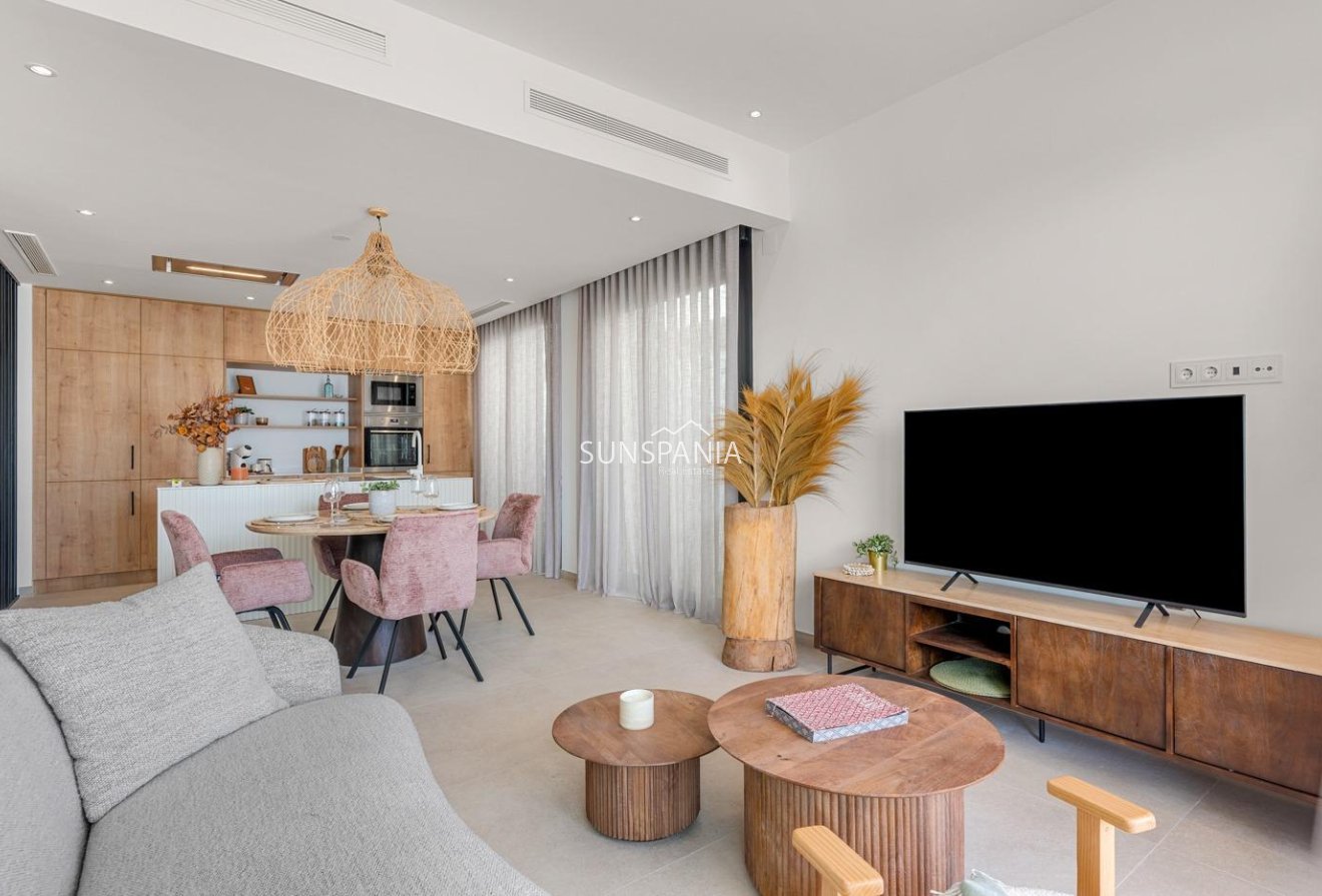 Obra nueva - Chalet -
Dolores - Sector 3