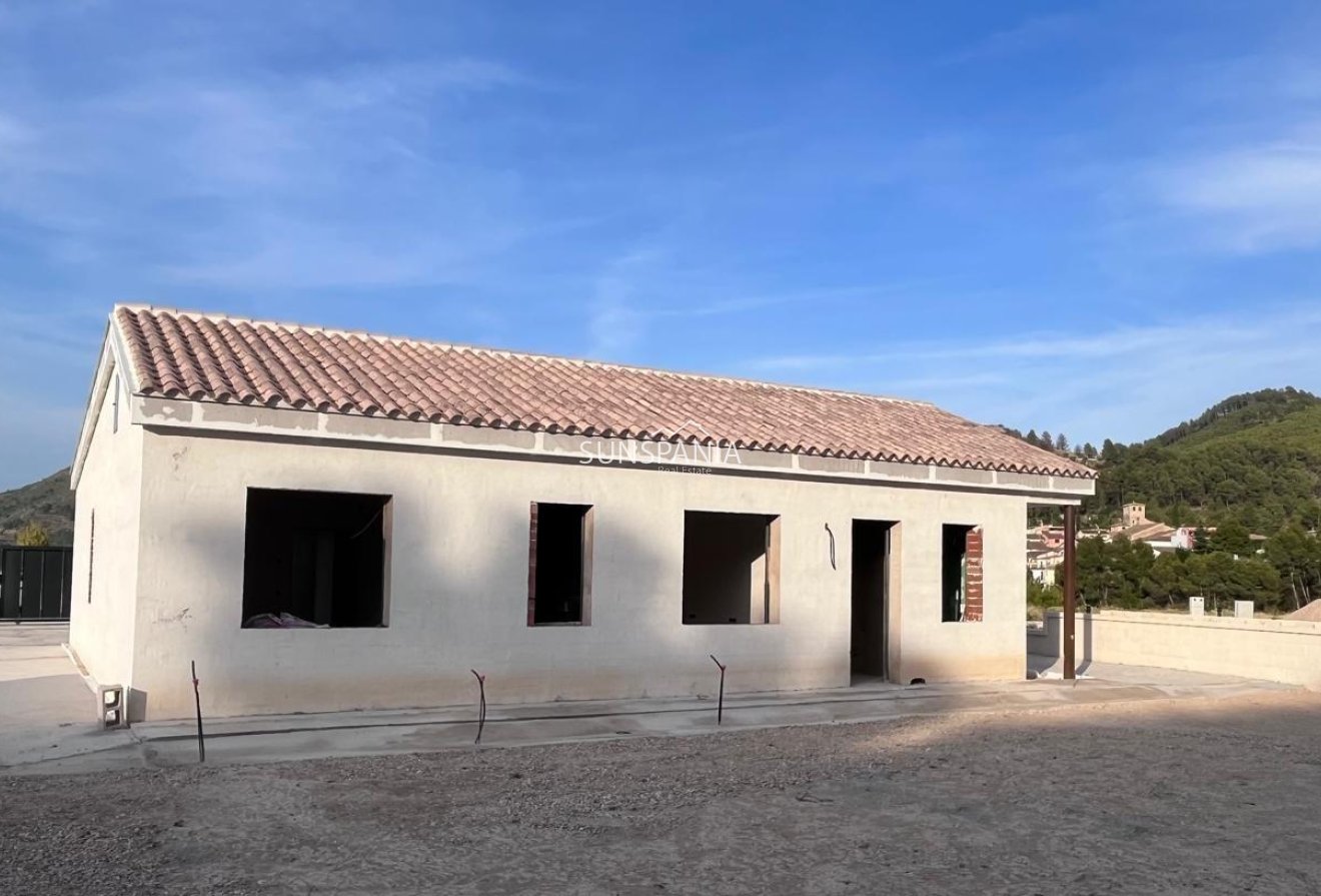 Obra nueva - Chalet -
Penaguila - El Olivar