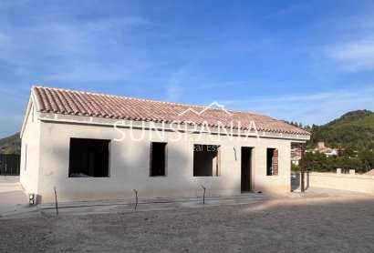 Obra nueva - Chalet -
Penaguila - El Olivar