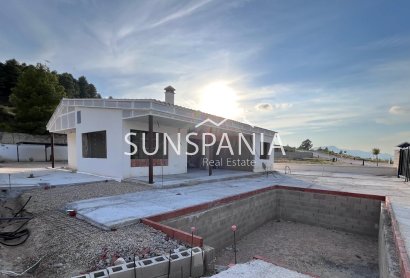 Obra nueva - Chalet -
Penaguila - El Olivar