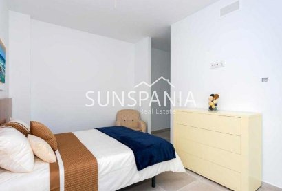 Obra nueva - Chalet -
Daya Nueva - Centro