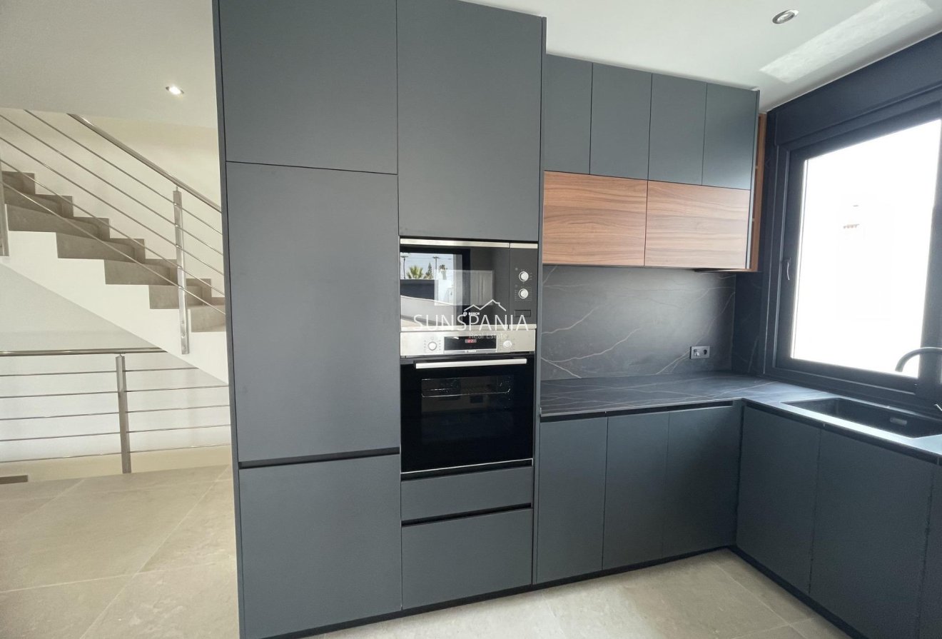 Obra nueva - Chalet -
Rojales - Ciudad Quesada