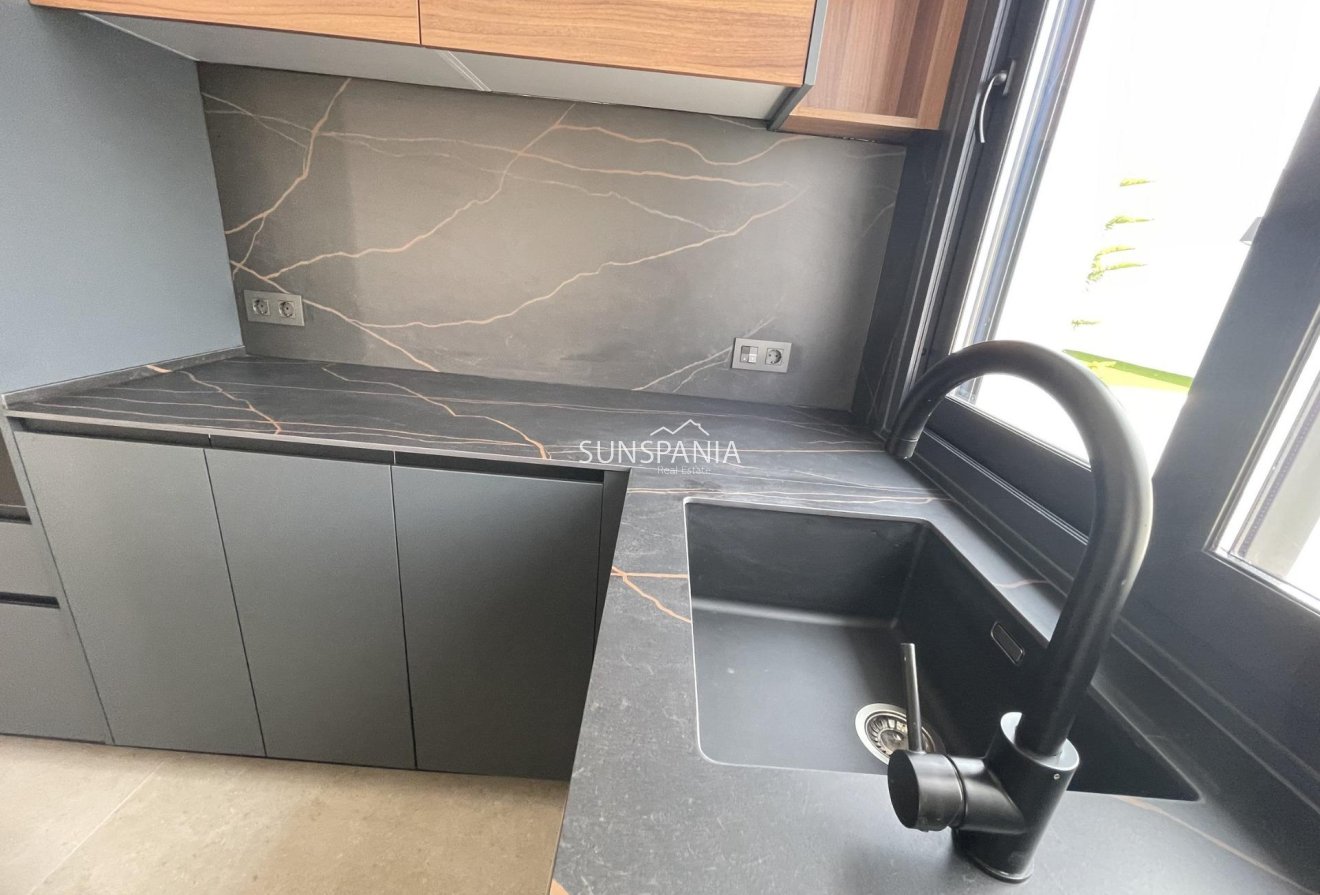 Obra nueva - Chalet -
Rojales - Ciudad Quesada