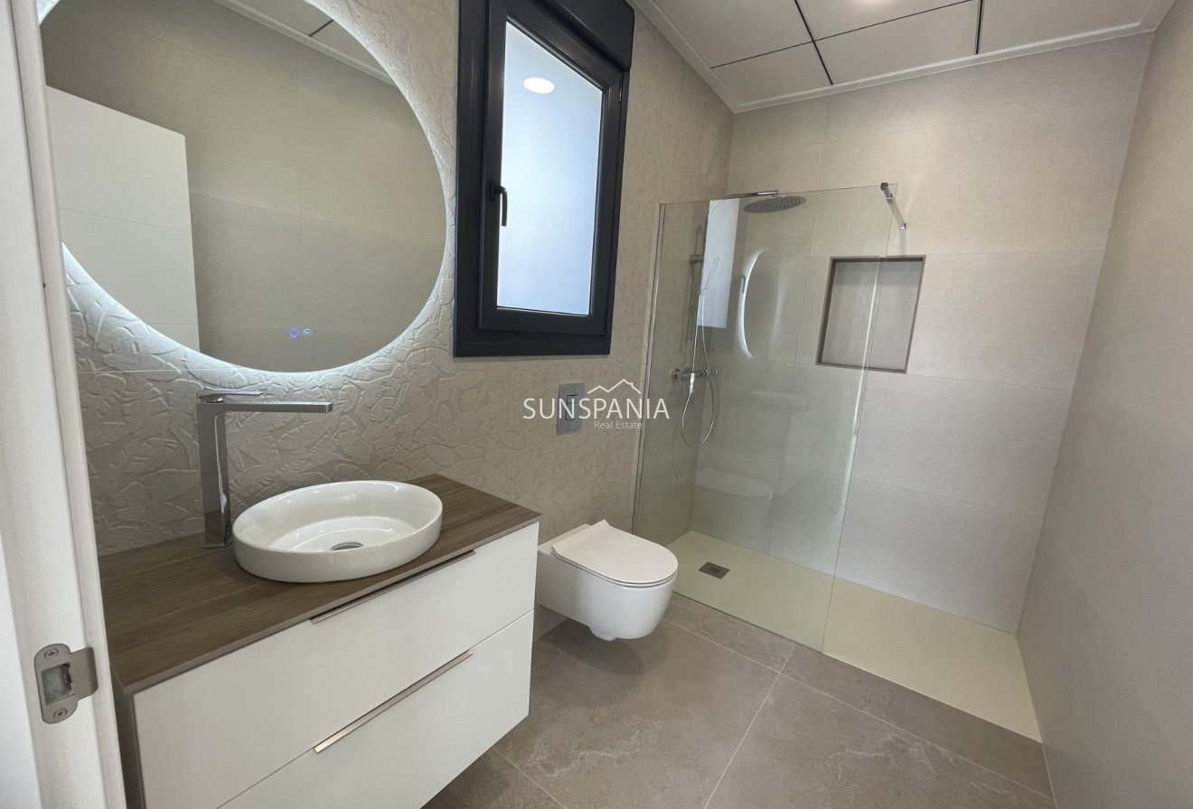 Obra nueva - Chalet -
Rojales - Ciudad Quesada