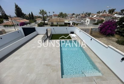 Obra nueva - Chalet -
Rojales - Ciudad Quesada