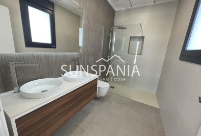 Obra nueva - Chalet -
Rojales - Ciudad Quesada