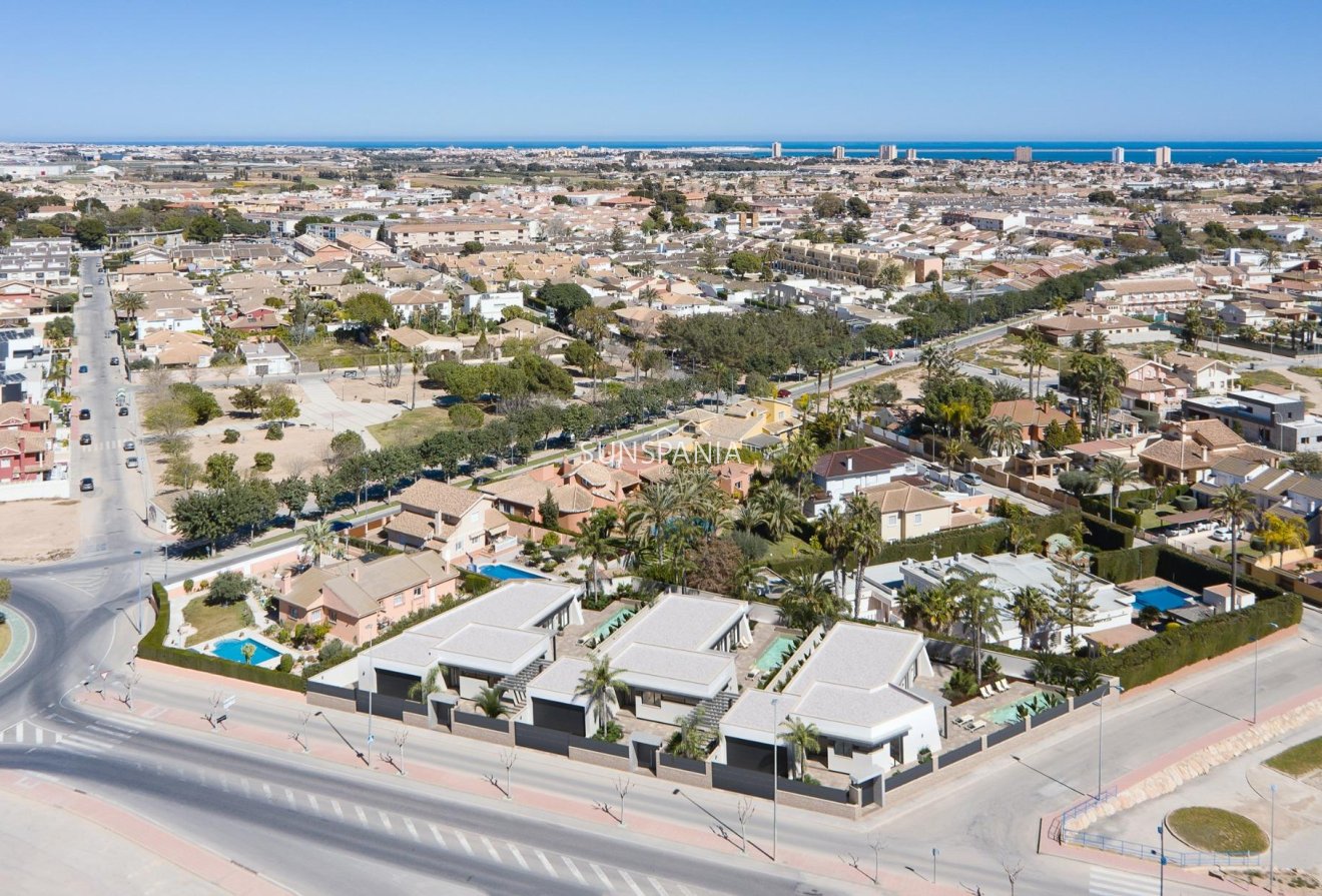 Nouvelle construction - Maison indépendante -
San Javier