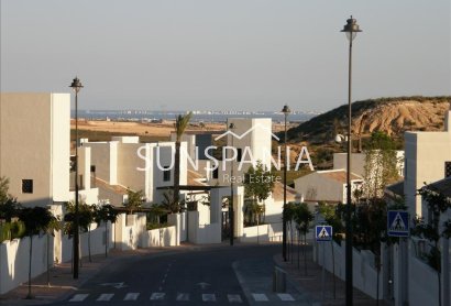 Obra nueva - Adosado -
Sucina - Peraleja Golf