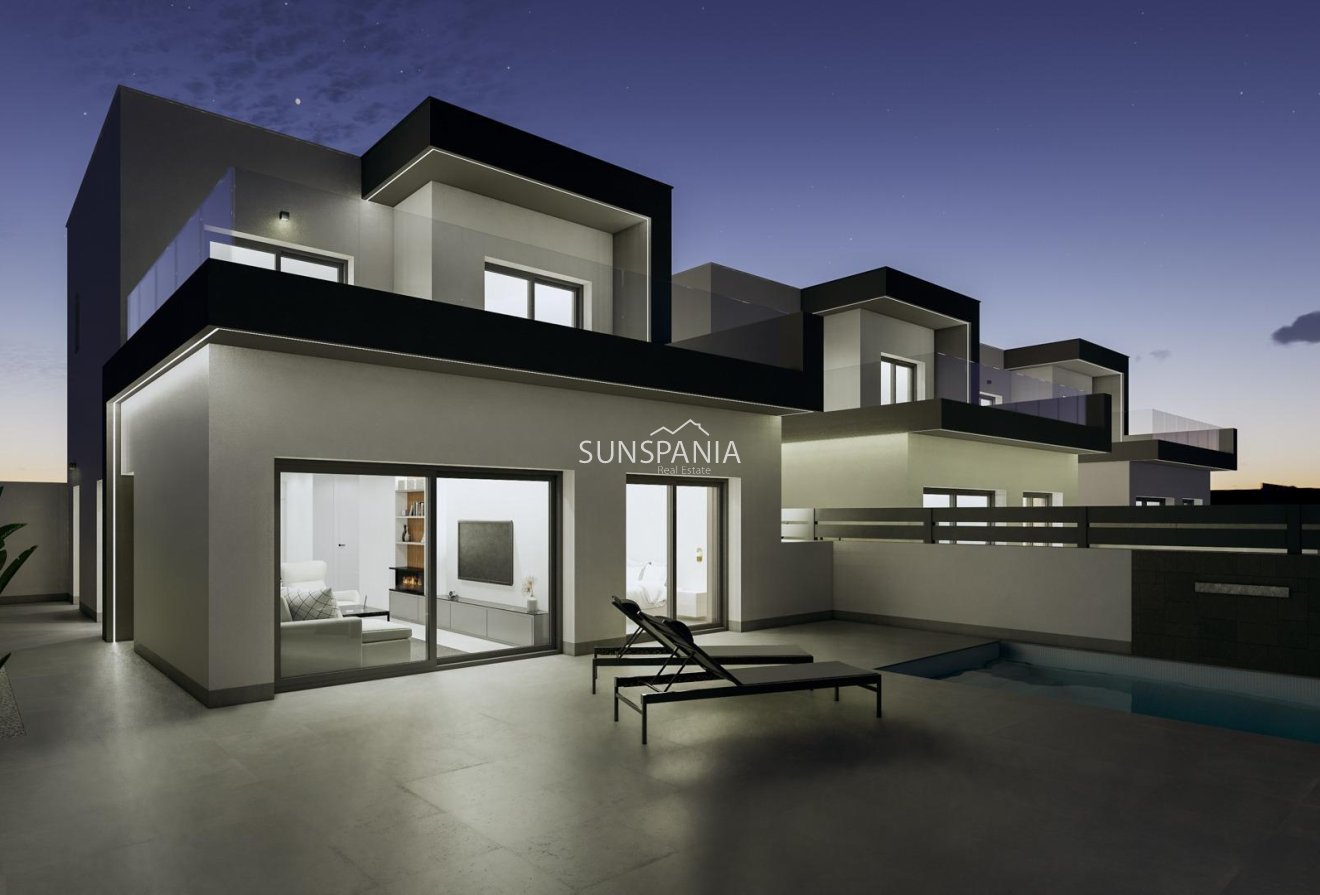 Obra nueva - Chalet -
Benijofar - Pueblo