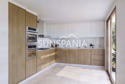 Obra nueva - Chalet -
La Nucía - Don Mar