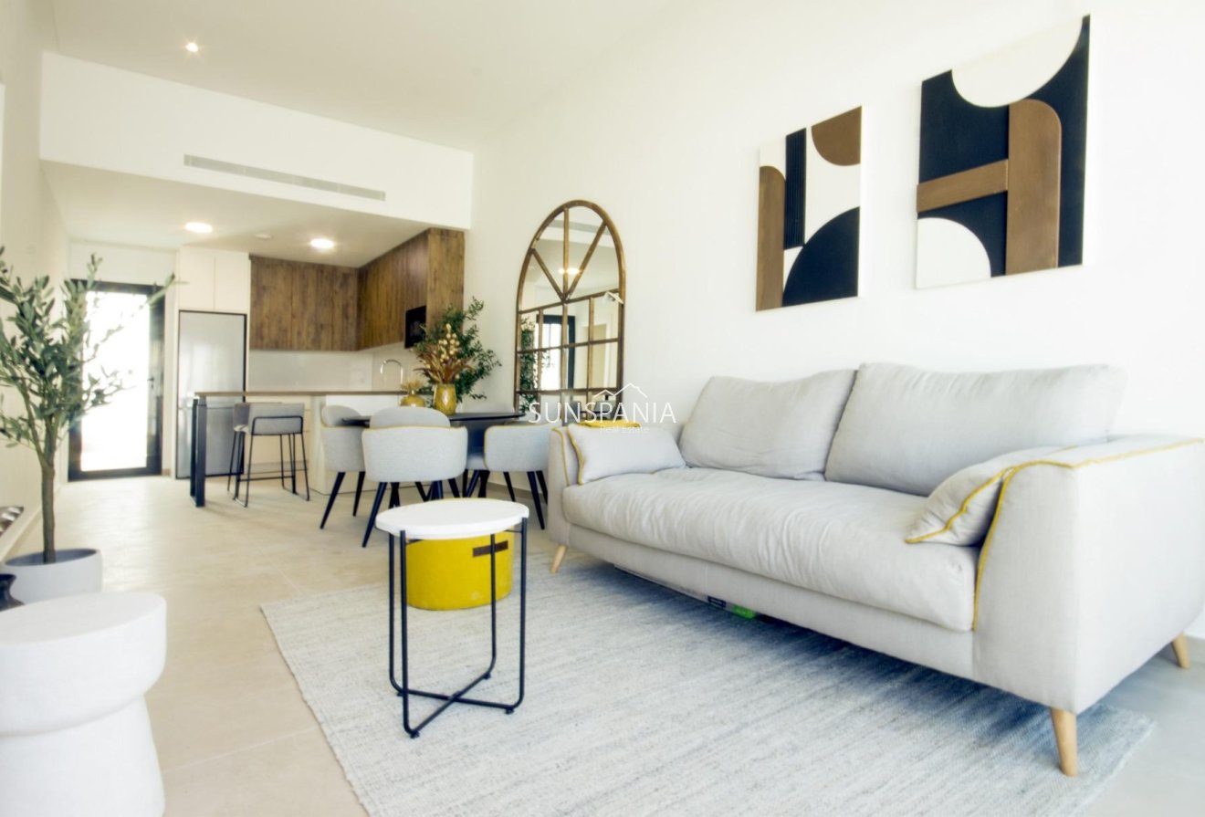 Obra nueva - Piso -
San Fulgencio - Pueblo