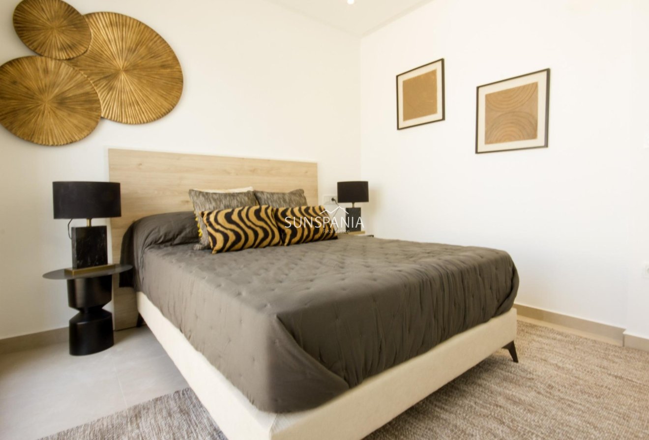 Obra nueva - Piso -
San Fulgencio - Pueblo