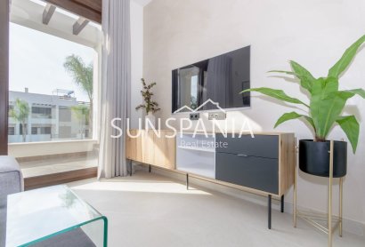 Obra nueva - Piso -
Torrevieja - Los Balcones