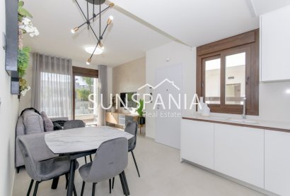 Obra nueva - Piso -
Torrevieja - Los Balcones