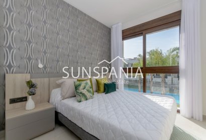 Obra nueva - Piso -
Torrevieja - Los Balcones