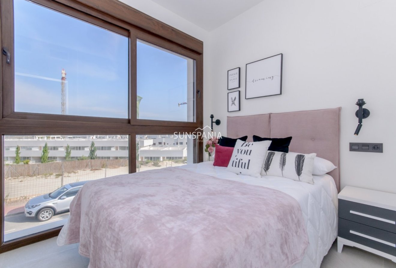 Obra nueva - Piso -
Torrevieja - Los Balcones