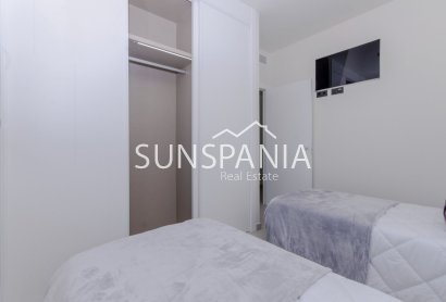 Obra nueva - Piso -
Torrevieja - Los Balcones