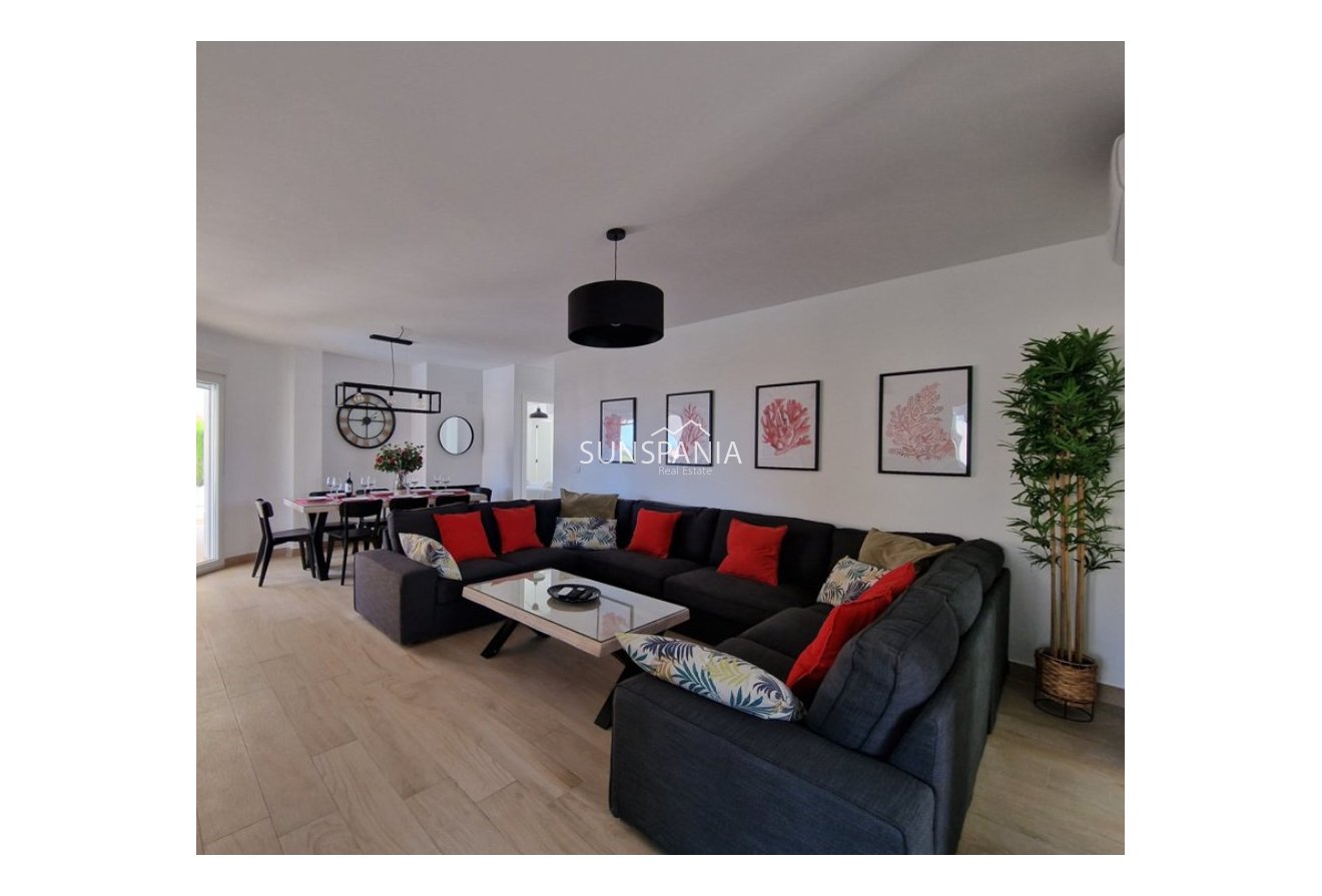 Obra nueva - Chalet -
Ciudad Quesada - Doña Pepa