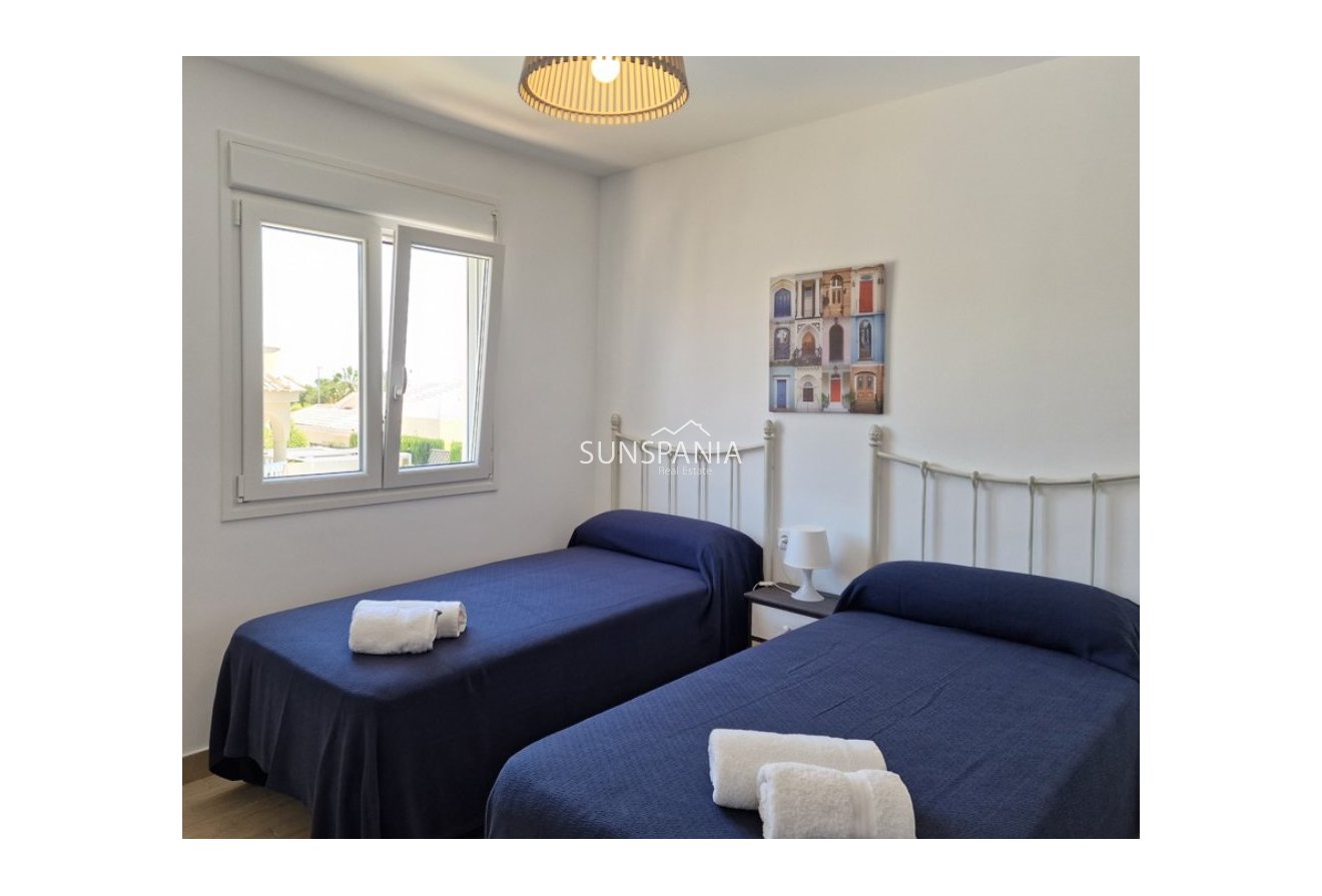 Obra nueva - Chalet -
Ciudad Quesada - Doña Pepa