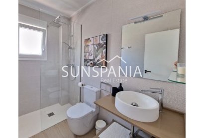 Obra nueva - Chalet -
Ciudad Quesada - Doña Pepa