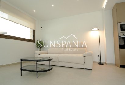 Obra nueva - Chalet -
Almoradí - Las Heredades