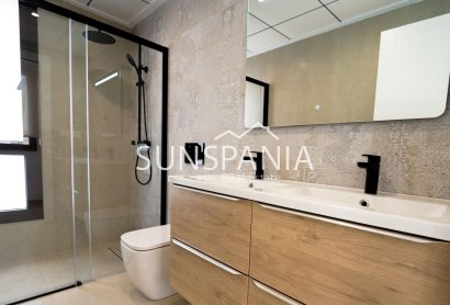 Obra nueva - Chalet -
Almoradí - Las Heredades