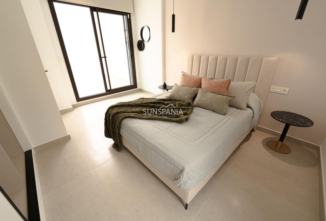 Obra nueva - Chalet -
Almoradí - Las Heredades