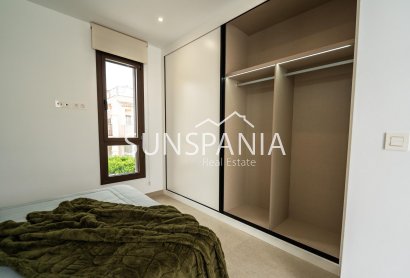 Obra nueva - Chalet -
Almoradí - Las Heredades