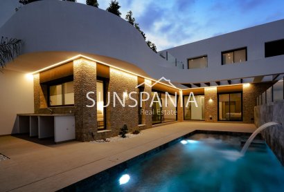 Obra nueva - Chalet -
Almoradí - Las Heredades