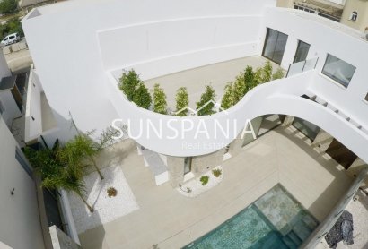 Obra nueva - Chalet -
Almoradí - Las Heredades