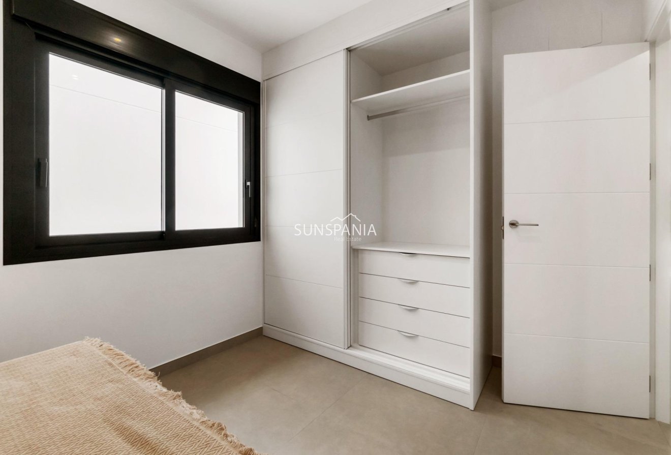 Obra nueva - Chalet -
San Pedro del Pinatar - Polideportivo