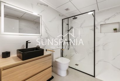 Obra nueva - Chalet -
San Pedro del Pinatar - Polideportivo