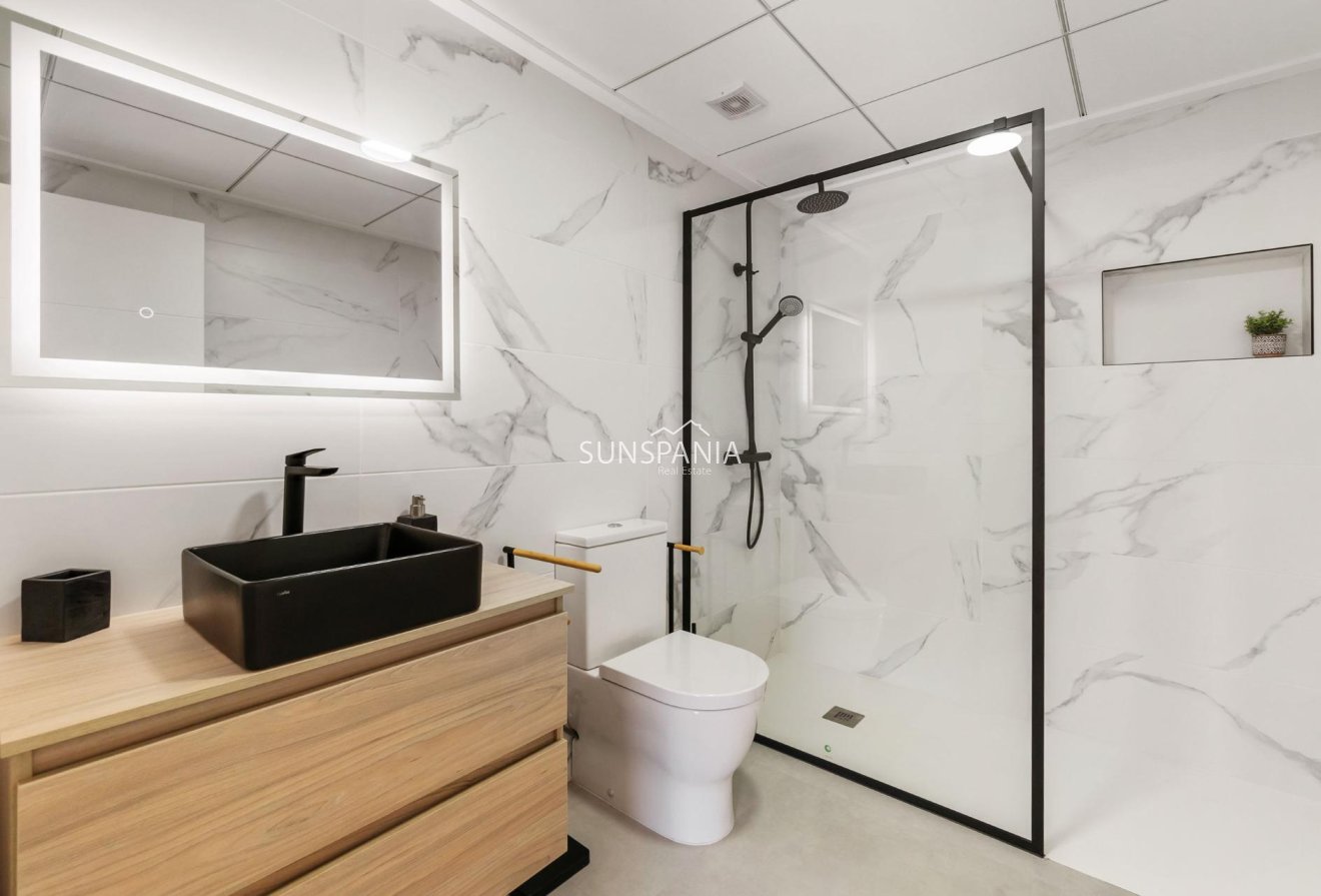 Obra nueva - Chalet -
San Pedro del Pinatar - Polideportivo