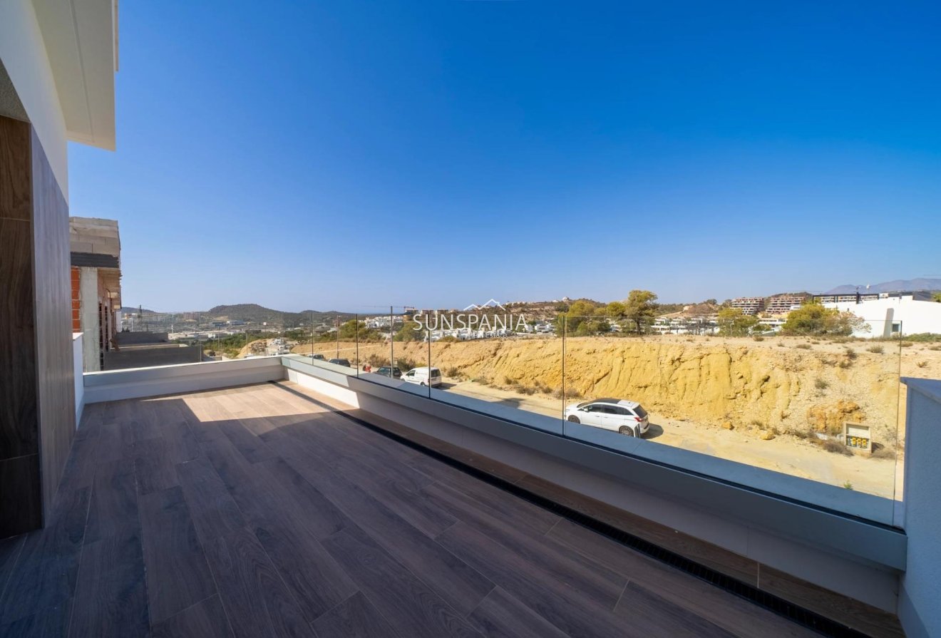 Obra nueva - Chalet -
Finestrat - Golf Bahia