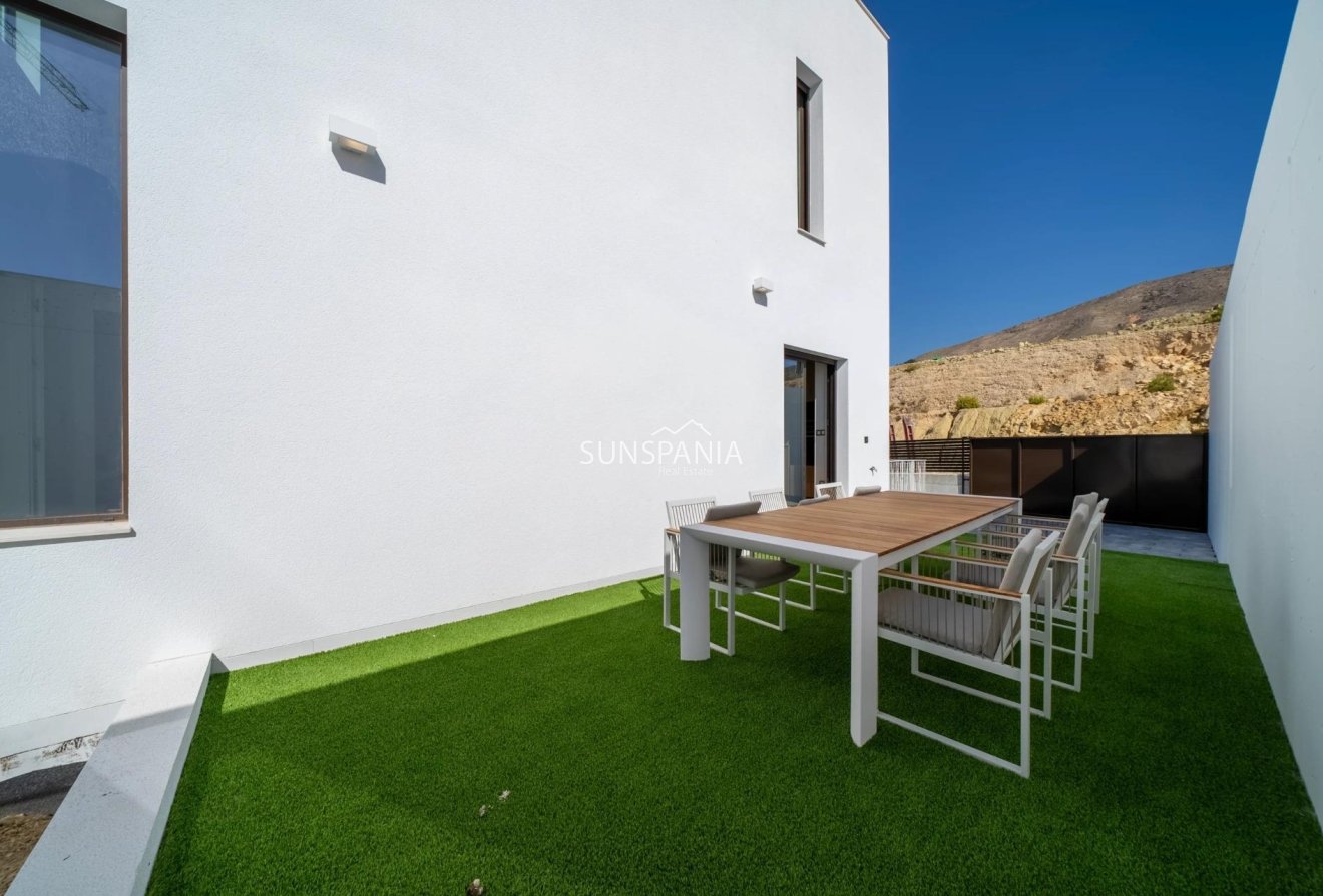 Obra nueva - Chalet -
Finestrat - Golf Bahia