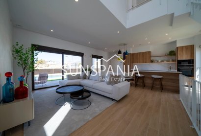 Obra nueva - Chalet -
Finestrat - Golf Bahia