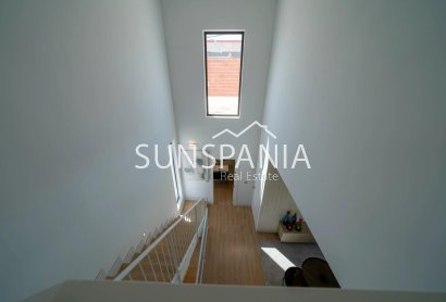 Obra nueva - Chalet -
Finestrat - Golf Bahia