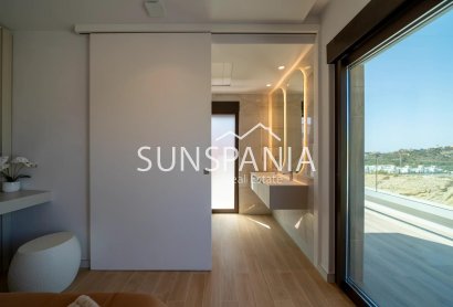 Obra nueva - Chalet -
Finestrat - Golf Bahia