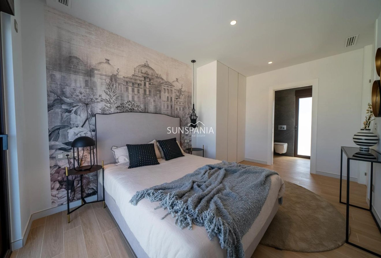 Obra nueva - Chalet -
Finestrat - Golf Bahia