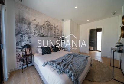 Obra nueva - Chalet -
Finestrat - Golf Bahia