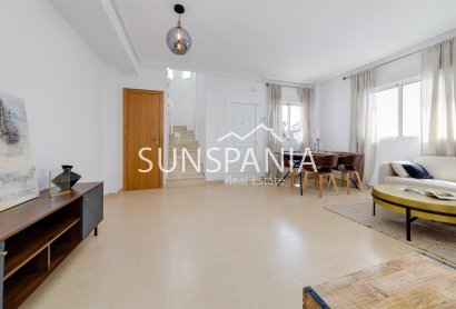 Obra nueva - Chalet -
San Fulgencio - El Oasis