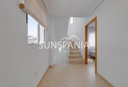 Obra nueva - Chalet -
San Fulgencio - El Oasis