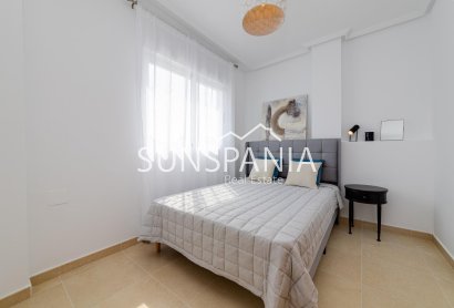 Obra nueva - Chalet -
San Fulgencio - El Oasis