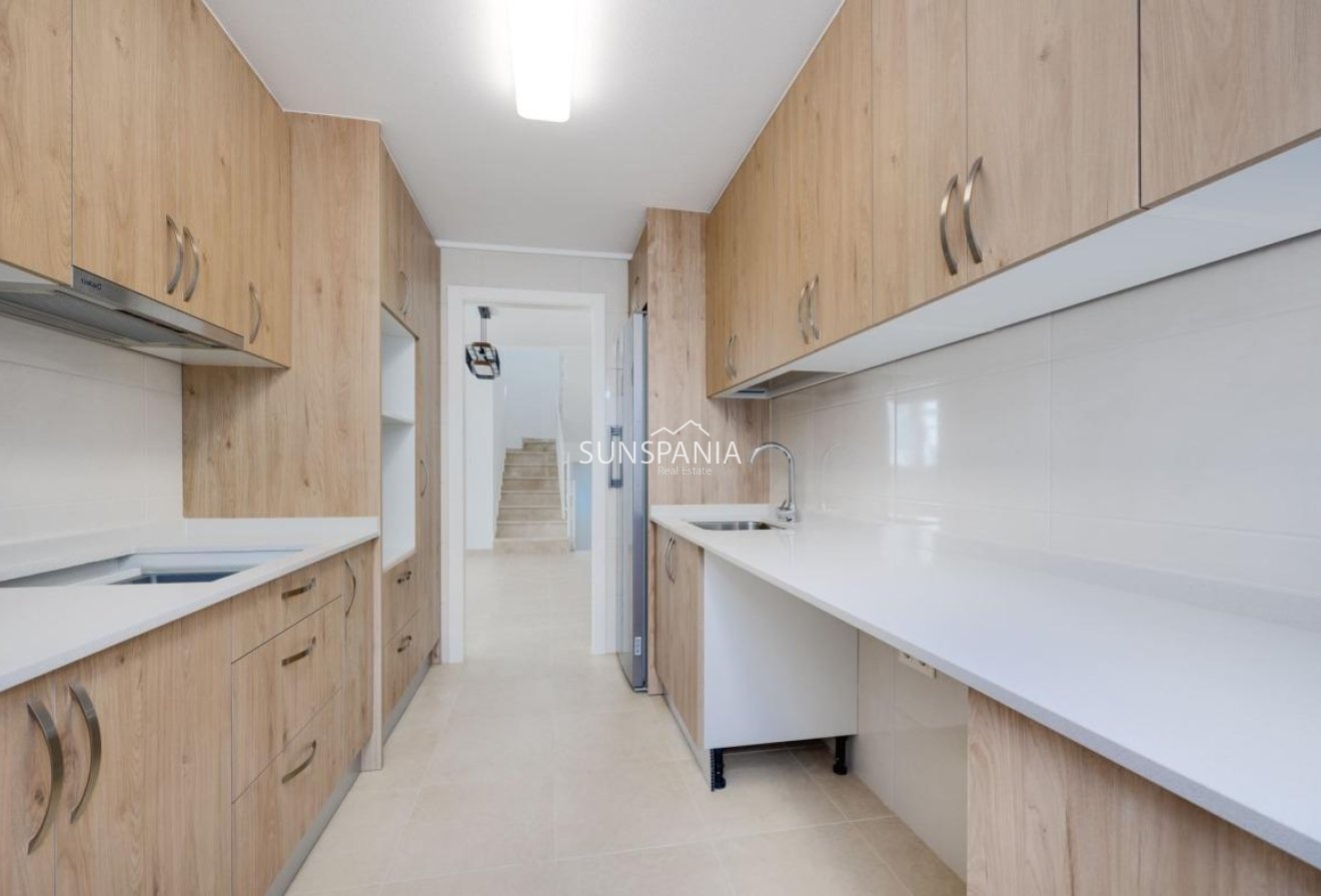 Obra nueva - Chalet -
San Fulgencio - El Oasis