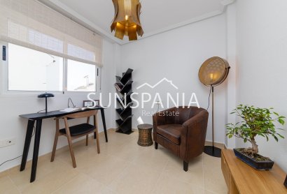 Obra nueva - Chalet -
San Fulgencio - El Oasis