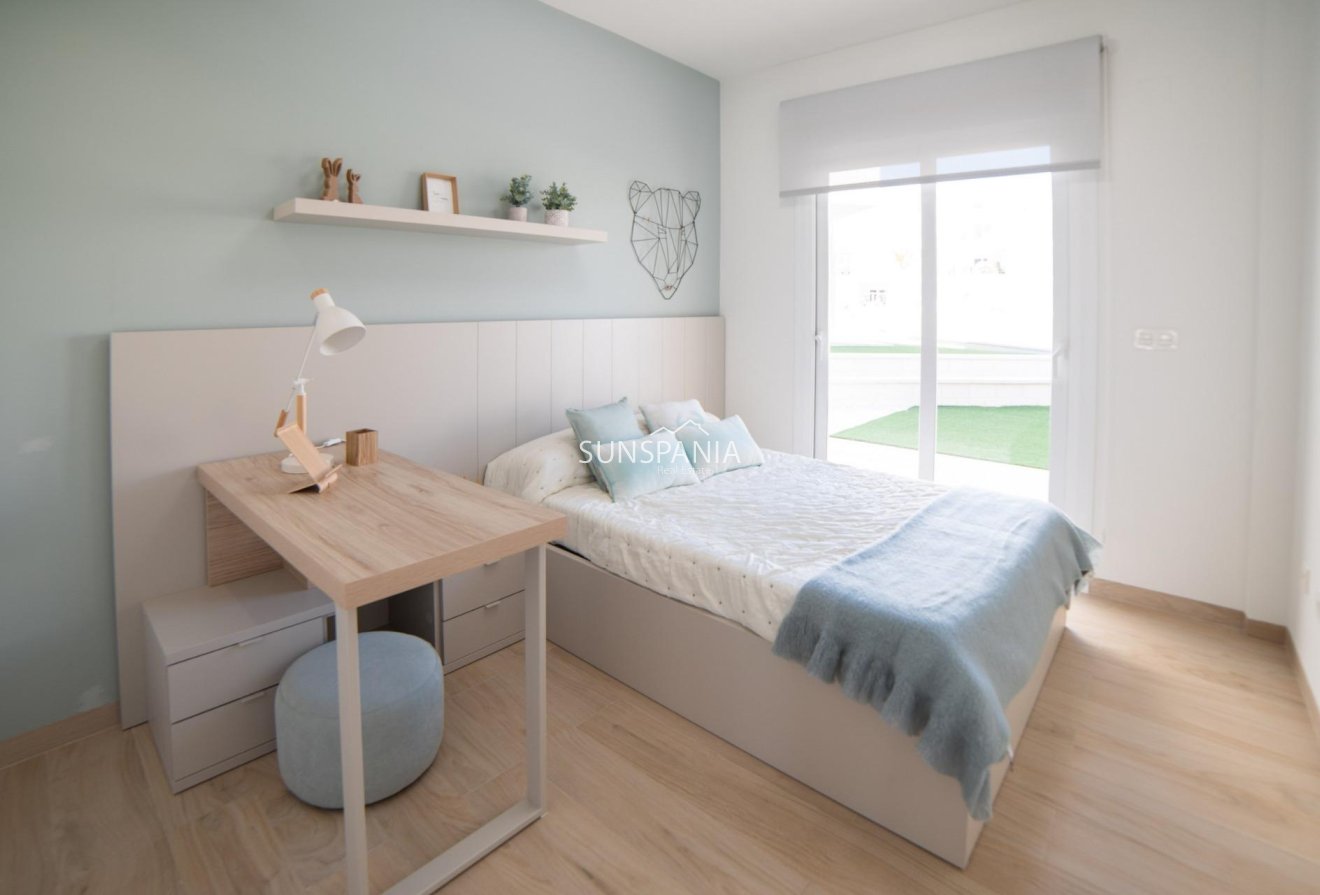 Obra nueva - Piso -
Guardamar del Segura - El Raso