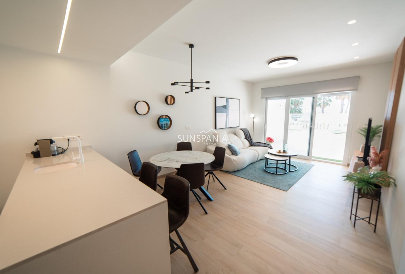 Obra nueva - Piso -
Guardamar del Segura - El Raso