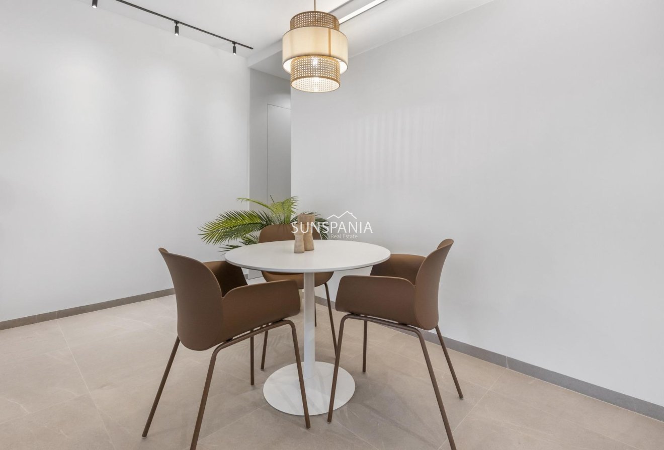 Nouvelle construction - Appartement -
Torrevieja - Playa Los Naufragos