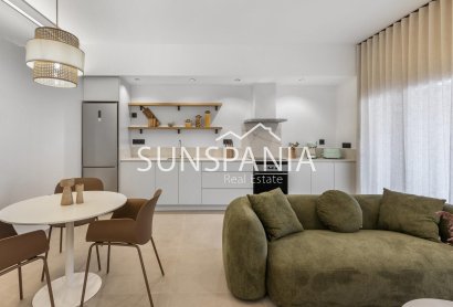 Nouvelle construction - Appartement -
Torrevieja - Playa Los Naufragos