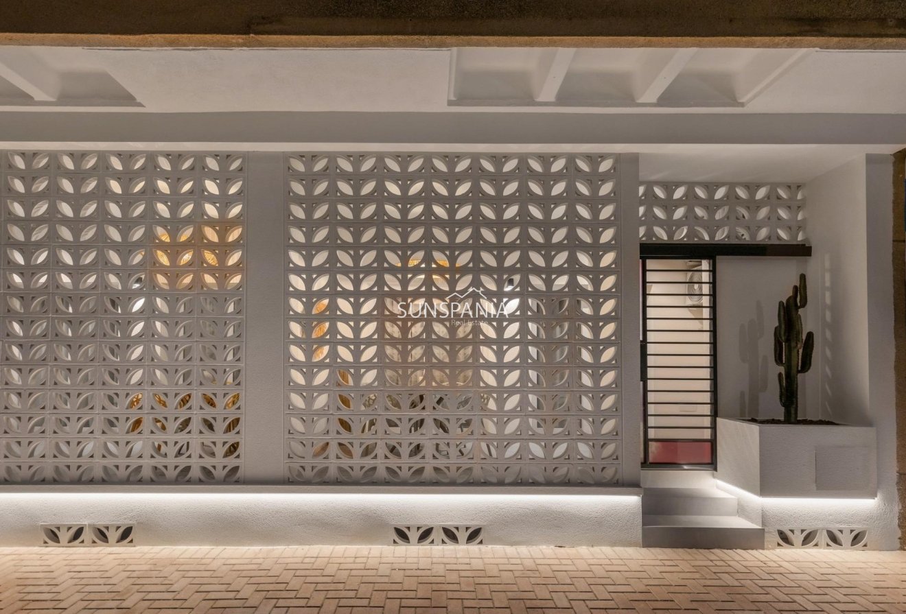 Nouvelle construction - Appartement -
Torrevieja - Playa Los Naufragos